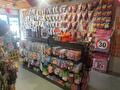 Feestartikelen in de Rainbow Feestshop in Winschoten